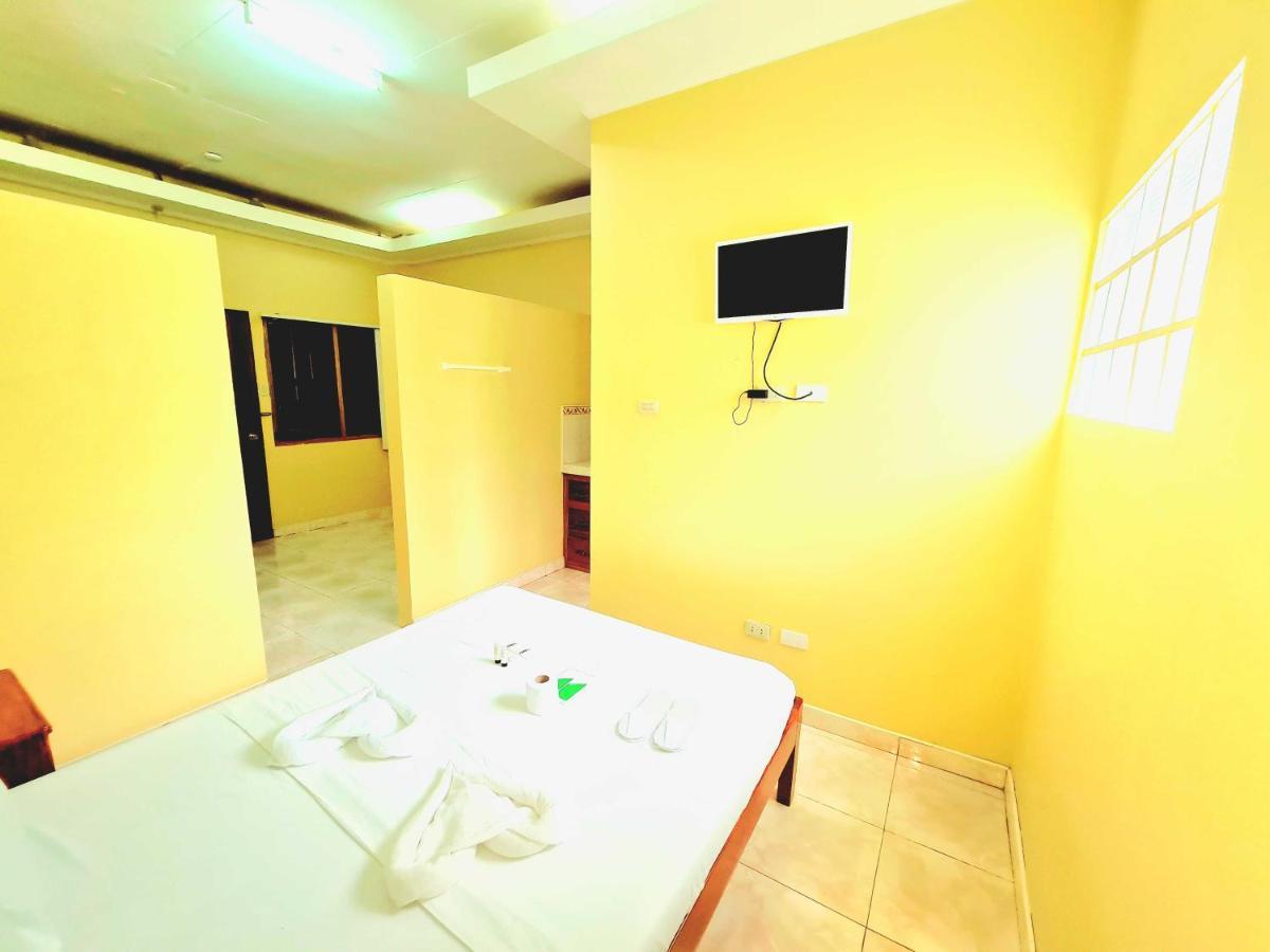La-Familia Guest House Siquijor Pokoj fotografie